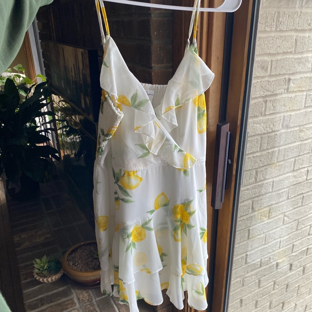 Lemon dress